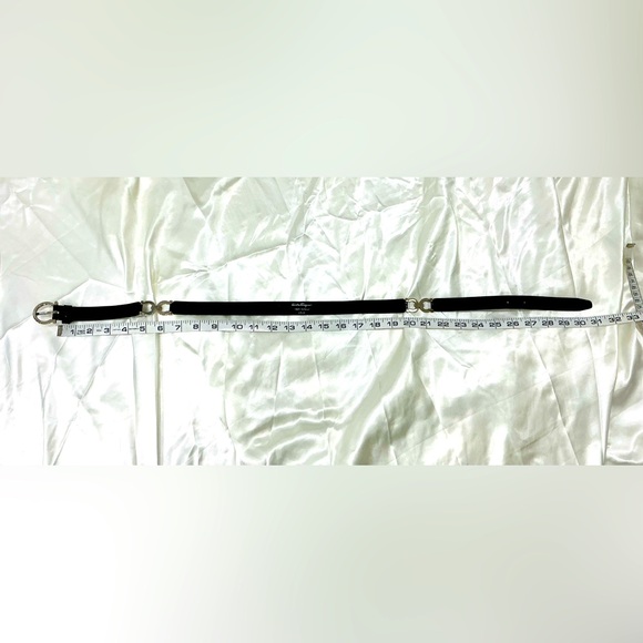 Authentic SALVATORE FERRAGAMO belt🖤🤍🖤 - Picture 7 of 8